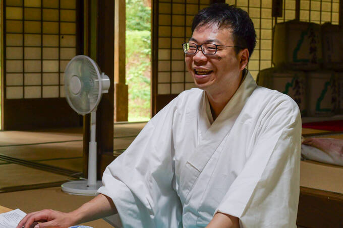 唱文「サイギサイギ」とは！？　津軽のお山信仰が息づく岩木山神社でランパンプスが合格祈願！