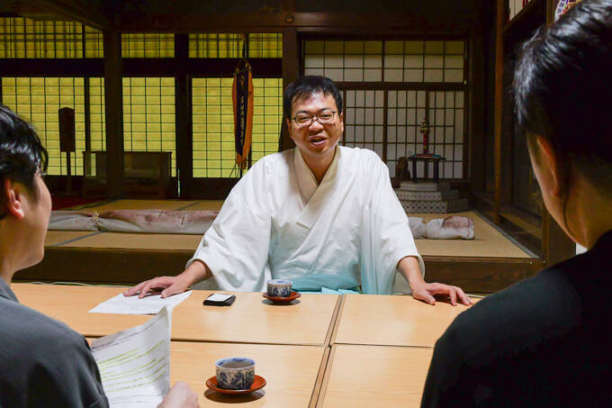 唱文「サイギサイギ」とは！？　津軽のお山信仰が息づく岩木山神社でランパンプスが合格祈願！