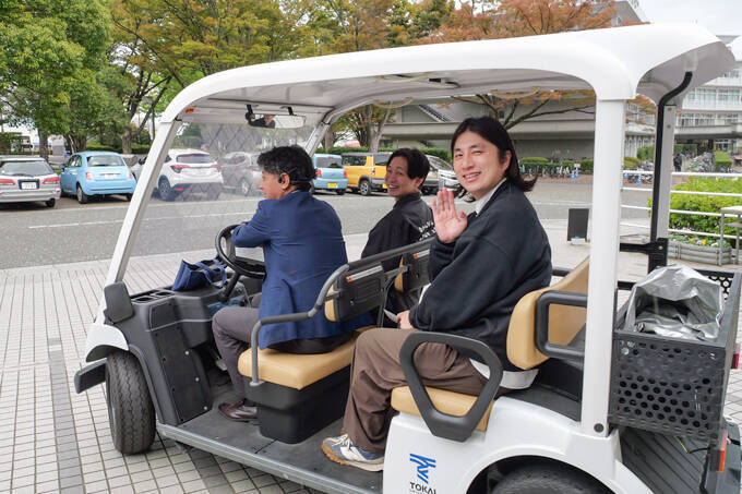 ソーラーカーでオーストラリアを縦断！？　日本で最大の学部数を誇る、東海大学にてランパンプスが徹底取材！