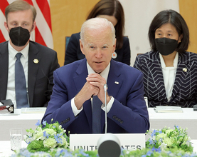 辛坊治郎「米国は日本よりはるかに学歴社会」　バイデン政権、学費ローン一部免除の報道に