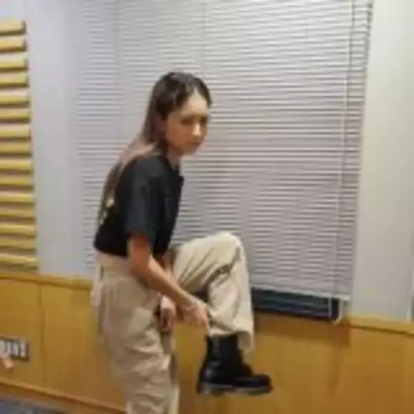 「みちょぱ「仕事上、足を出すこともあるだろうし」 ブヨの毒を上手く吸引できず苦悩」の画像