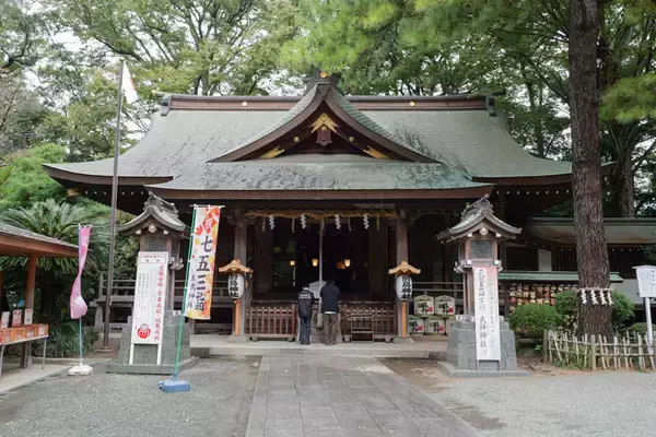 「ひとり一回鐘がつける！？　古くから学問の神様を祀る、神社前鳥神社にてランパンプスが合格祈願！」の画像