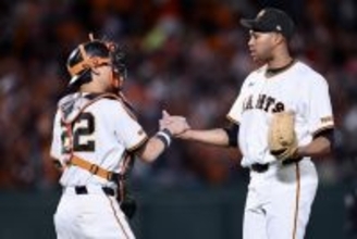 巨人・小林誠司、大勢とマルティネスを好リード　山本昌氏「小林捕手が被ると安定」