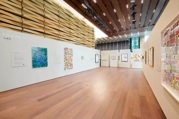 「国際アートアワード「HERALBONY Art Prize 2026 Exhibition Presented by 東京建物｜Brillia」カー・ハン・ムイ氏《無題》が2,943点からグランプリに」の画像