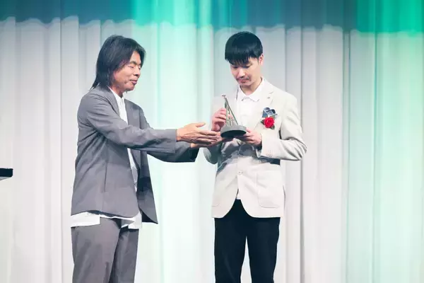 「国際アートアワード「HERALBONY Art Prize 2026 Exhibition Presented by 東京建物｜Brillia」カー・ハン・ムイ氏《無題》が2,943点からグランプリに」の画像