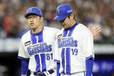 「DeNAの守護神・山﨑康晃、連続四球を出したところで降板　真中氏「先頭バッターに四球でピッチングコーチがマウンドに行くのは…」」の画像1