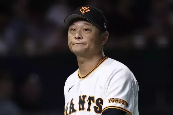 巨人、1－6の5回に前進守備を敷かず…谷繁氏「なんで後ろなんですかね」