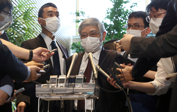辛坊治郎が持論「日銀は勝てないギリギリの闘いをやっている」　金利を絶対に上げられないわけ