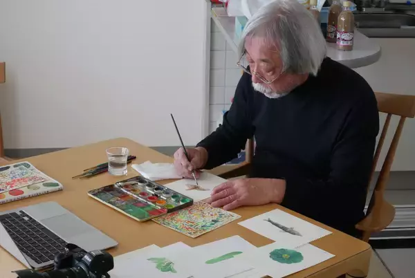 「個人で出版社を立ち上げ、その土地の四季折々の食材や伝統料理を紹介する料理本を制作」の画像