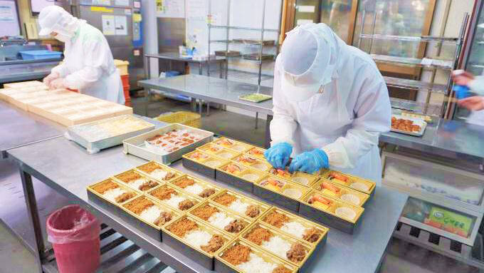 「JR東日本パス」の旅・直前！　秋田の新ブランド米・サキホコレの新作駅弁はこうしてできる！