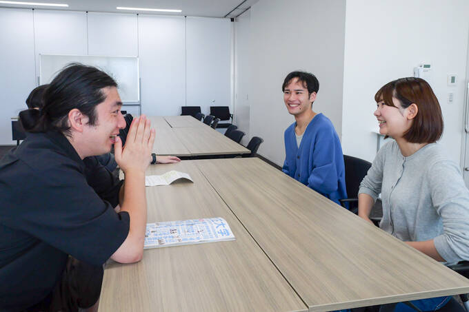 直感を信じて進め！　自分らしい未来を描く、立正大学の学生にランパンプスがインタビュー！