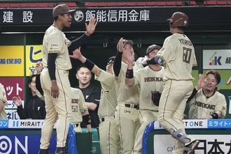 野村弘樹氏「力がありますね」6月打撃好調の日本ハム・吉田が自身初の1試合2ホーマーも空砲に…