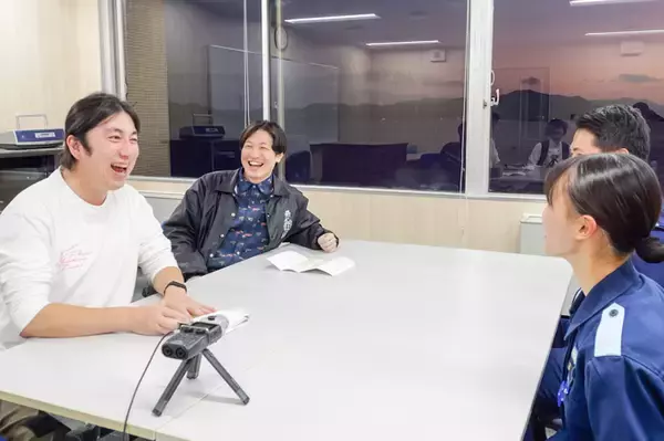 「日本の海を守る！　『海猿』に憧れた二人の海上保安大学校の学生にランパンプスがインタビュー！」の画像