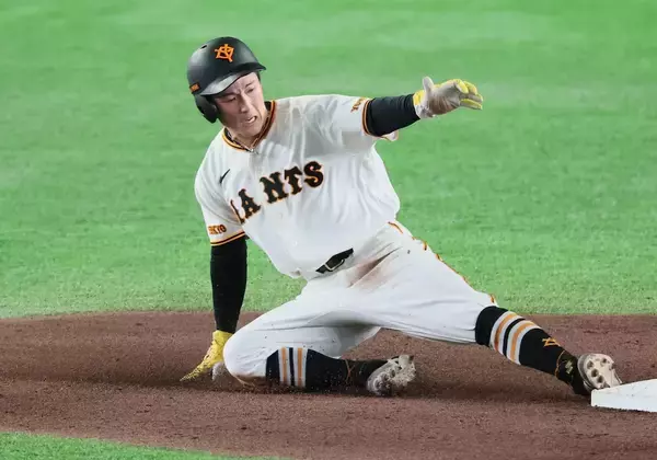 巨人・浦田、球団では18年ぶりにシーズン30盗塁！宮本和知氏 「トップスピードに乗る時間が速い」