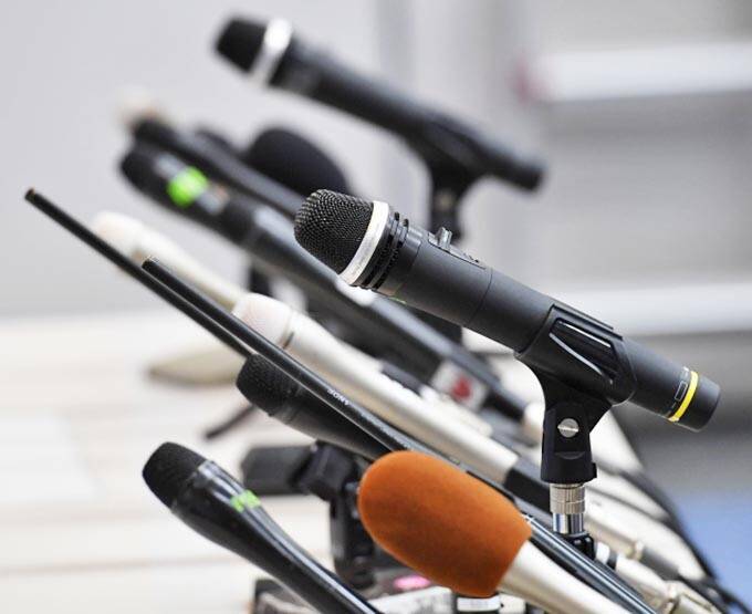 巻き込まれたメディア　信頼と言葉