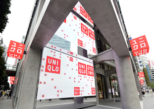 辛坊治郎が仰天「いきなり1000円も上げるなんて大胆」　ユニクロの一部商品値上げ報道で