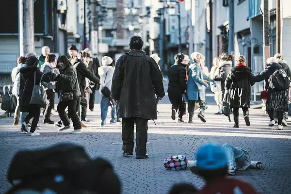 「『名無し』佐藤二朗が原作・脚本・主演、規格外のサイコ・バイオレンス」の画像