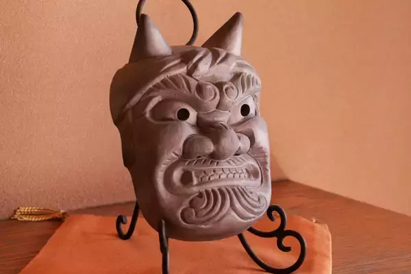 「正体は口外禁止の鬼「やぶ」とは！？　海を望む呉の総鎮守、亀山神社にてランパンプスが合格祈願！」の画像