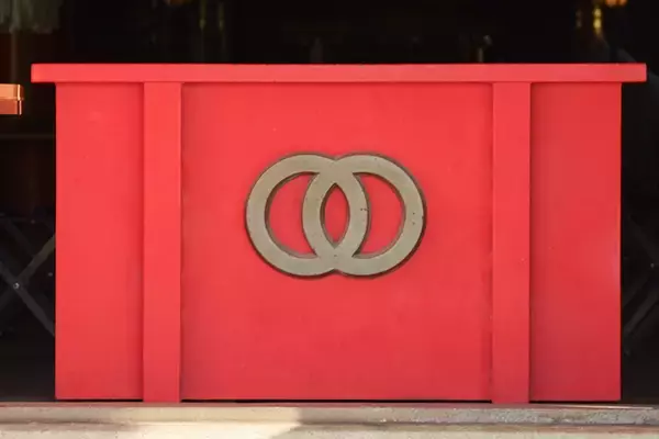 「正体は口外禁止の鬼「やぶ」とは！？　海を望む呉の総鎮守、亀山神社にてランパンプスが合格祈願！」の画像