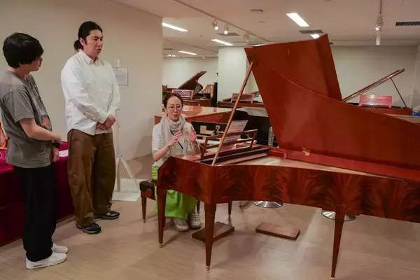 「世界の楽器が大集合！？　国立音楽大学 楽器学資料館の展示室にランパンプスが潜入！」の画像
