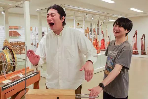 「世界の楽器が大集合！？　国立音楽大学 楽器学資料館の展示室にランパンプスが潜入！」の画像