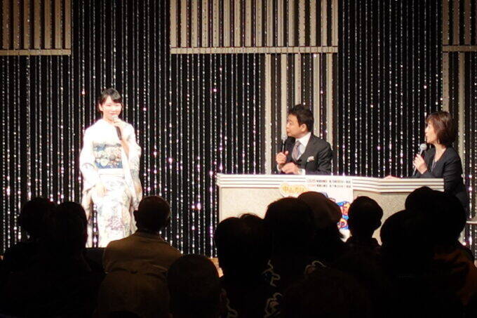 伍代夏子、愛犬との旅へ　1年待ちのキャンピングカーが納車