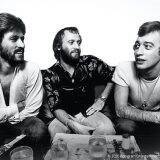 『母性』戸田恵梨香×永野芽郁、母と娘の絆とは……