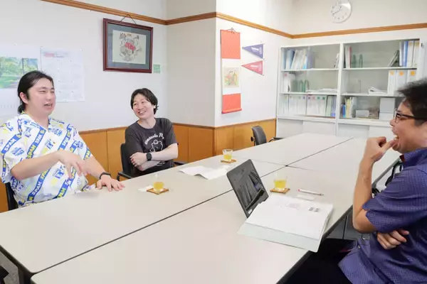 「超地元密着型大学！？　沖縄を深く学び、未来に繋ぐ、沖縄国際大学でランパンプスが徹底取材！」の画像