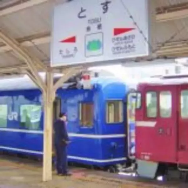 「鳥栖の名物駅弁・かしわめしが海苔巻きに！　「5個入り」の理由は？」の画像