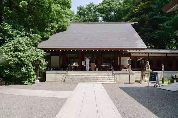 「乃木坂46の聖地！？　明治の英雄を祀る乃木神社にてランパンプスが合格祈願！」の画像