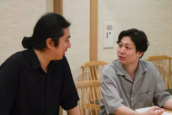 「乃木坂46の聖地！？　明治の英雄を祀る乃木神社にてランパンプスが合格祈願！」の画像