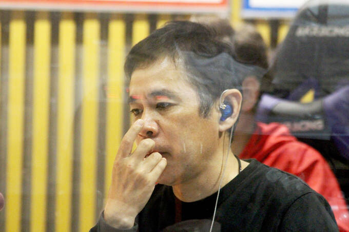 「怪しいものじゃないんですけど……」岡村隆史、街中で一般人に声をかけたわけ