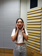 みちょぱ「下着の撮影もあるんだけど大丈夫かなぁ……」おなかについた日焼け跡が消えず困惑