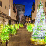 飲んで、見て、知って……1日中ワインを楽しめる「リゾナーレ八ヶ岳」　1万2千本のワインボトルが彩る「ワインリゾートクリスマス2025」開催