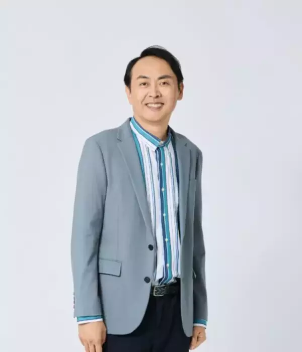 アンガールズ・田中卓志が「ガウディ展」を熱く語るポッドキャスト特別番組