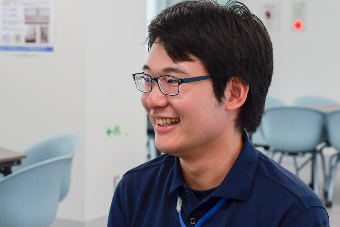 化学愛が強すぎる！？　意欲と行動力あふれる、弘前大学の学生にランパンプスがインタビュー！