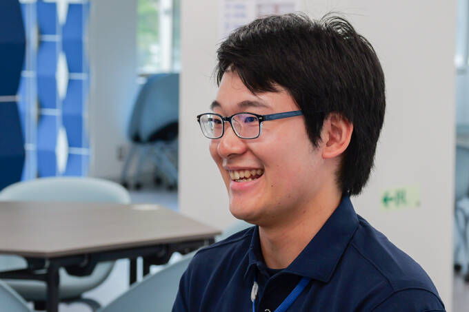 化学愛が強すぎる！？　意欲と行動力あふれる、弘前大学の学生にランパンプスがインタビュー！