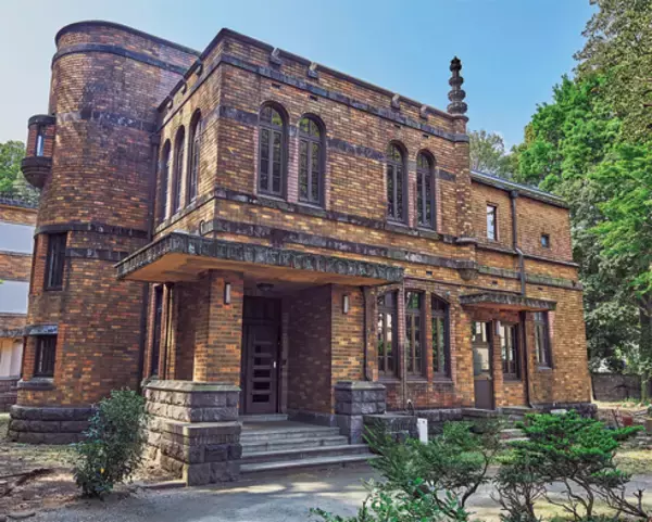 「加賀前田家伝来、平安文学の至宝」の画像