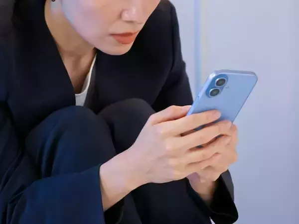 「すごくもったいない、無駄遣い」世帯年収400万円・53歳女性がYouTubeの動画を見て“やめた出費”