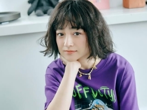 「信じられない若さ」安達祐実、モデルショットに反響「ワイルドやけど可愛いね」「お人形さんみたい」