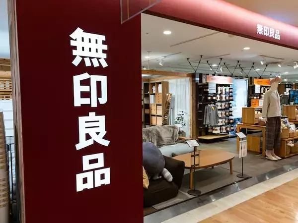 「なにこれー！？！？」無印良品の“前髪がつぶれない”自転車ヘルメットに早くも“神アイデア”の声