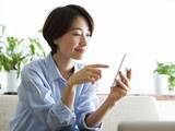 「「投資は怖かったけど、YouTubeを見たら手軽そうだった」48歳女性、月2万円のオルカン積立3カ月」の画像1