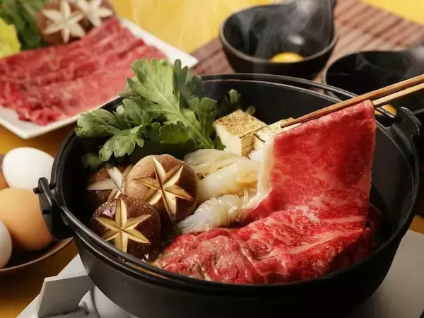 「すき焼きは非常に柔らかく、家族全員が感動した」42歳・年収750万円男性がすすめるふるさと納税