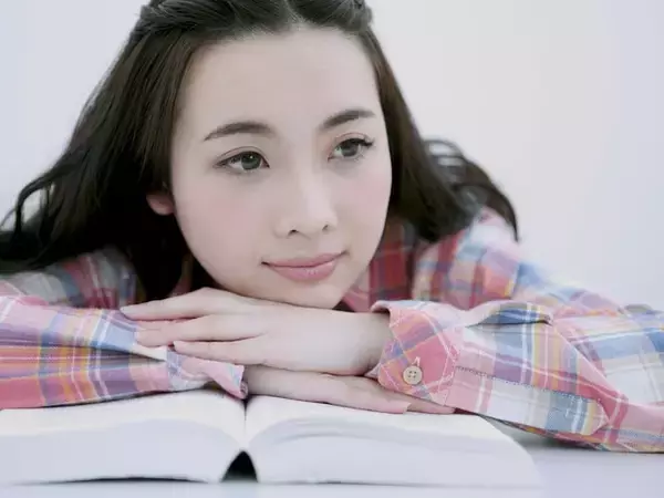 【2025年12月】個人向け国債・固定3年を金利1.10％で100万円購入すると、半年後にもらえる利息はいくら？