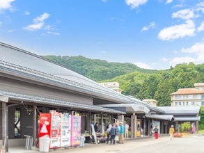 【新潟県】“黒っぽいお湯”が特徴。日本酒やパワースポットも楽しめる「岩室温泉」の魅力とは？