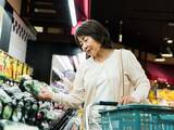 「「あー駄目だ。買えないよ」2980円の鰻で落ち込んで。遺族年金と清掃パートで暮らす71歳の節約生活」の画像1