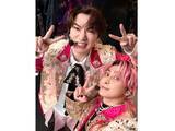 「「え？ ほんとに34歳？」佐久間大介、深澤辰哉の誕生日を全力お祝い！ 「かわいいツーショット」「我得です」」の画像1