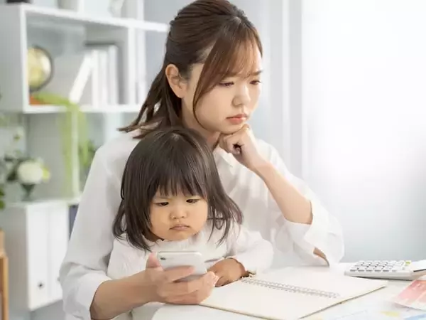 「祖父からの生前贈与300万円を定期預金に」31歳フリーランス女性の現金管理