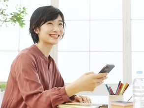 退職金100万円、1年・3年・5年で利息はいくら？ ゆうちょ vs 高金利定期を比較