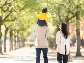 「家庭が円満になった」26歳女性、保険営業から清掃員へ。手取りが3分の2になっても選んだ転職